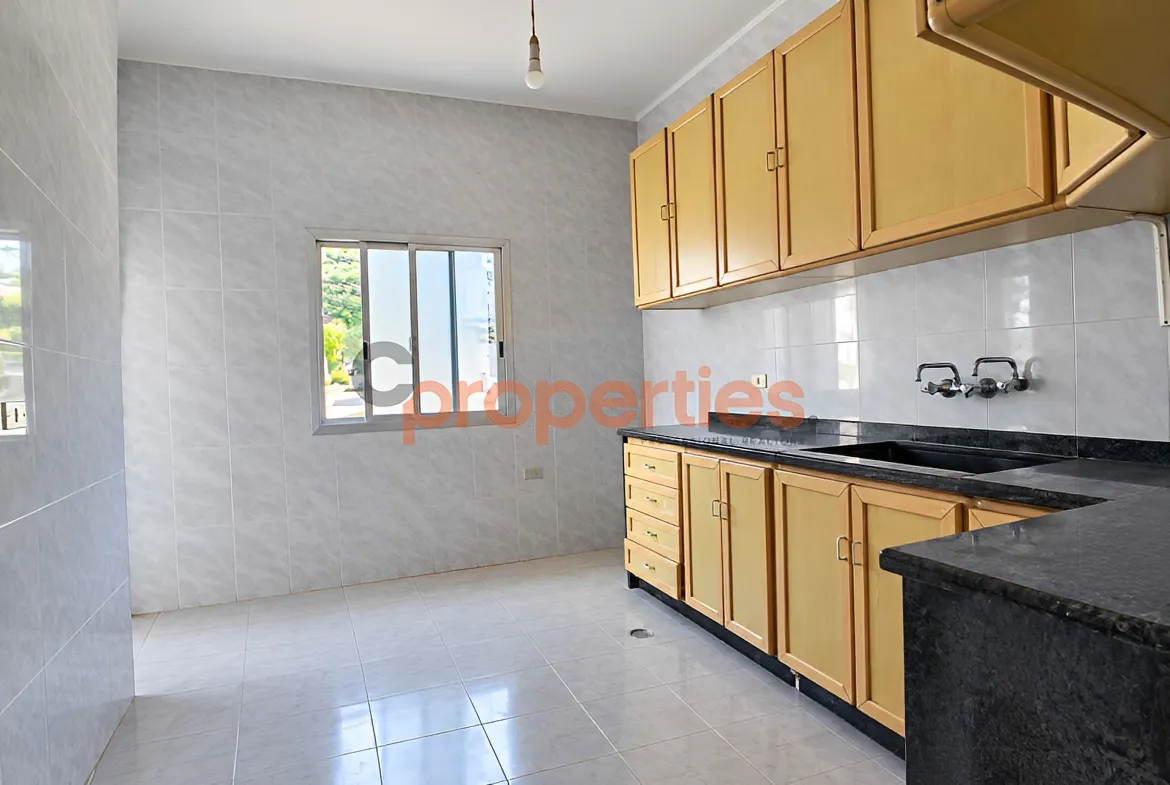 Apartment for Sale in Tabarja
