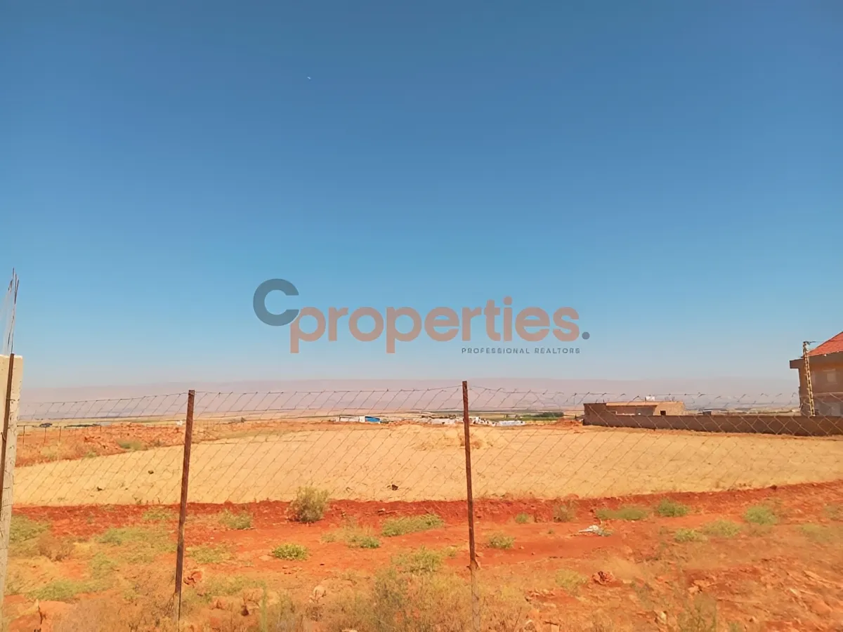Land for Sale in Deir Al-Ahmar, Lebanon