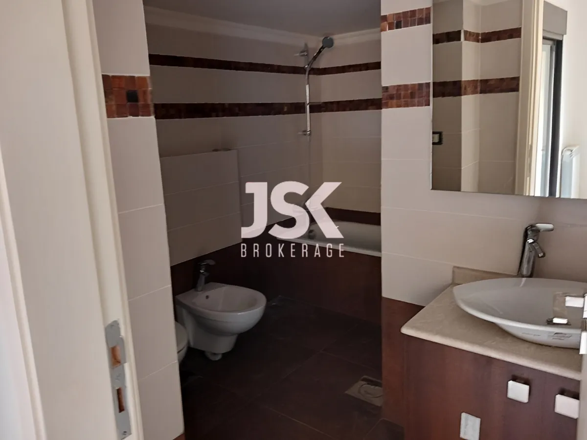 Apartment for Sale in Mazraat Yachoua, Lebanon