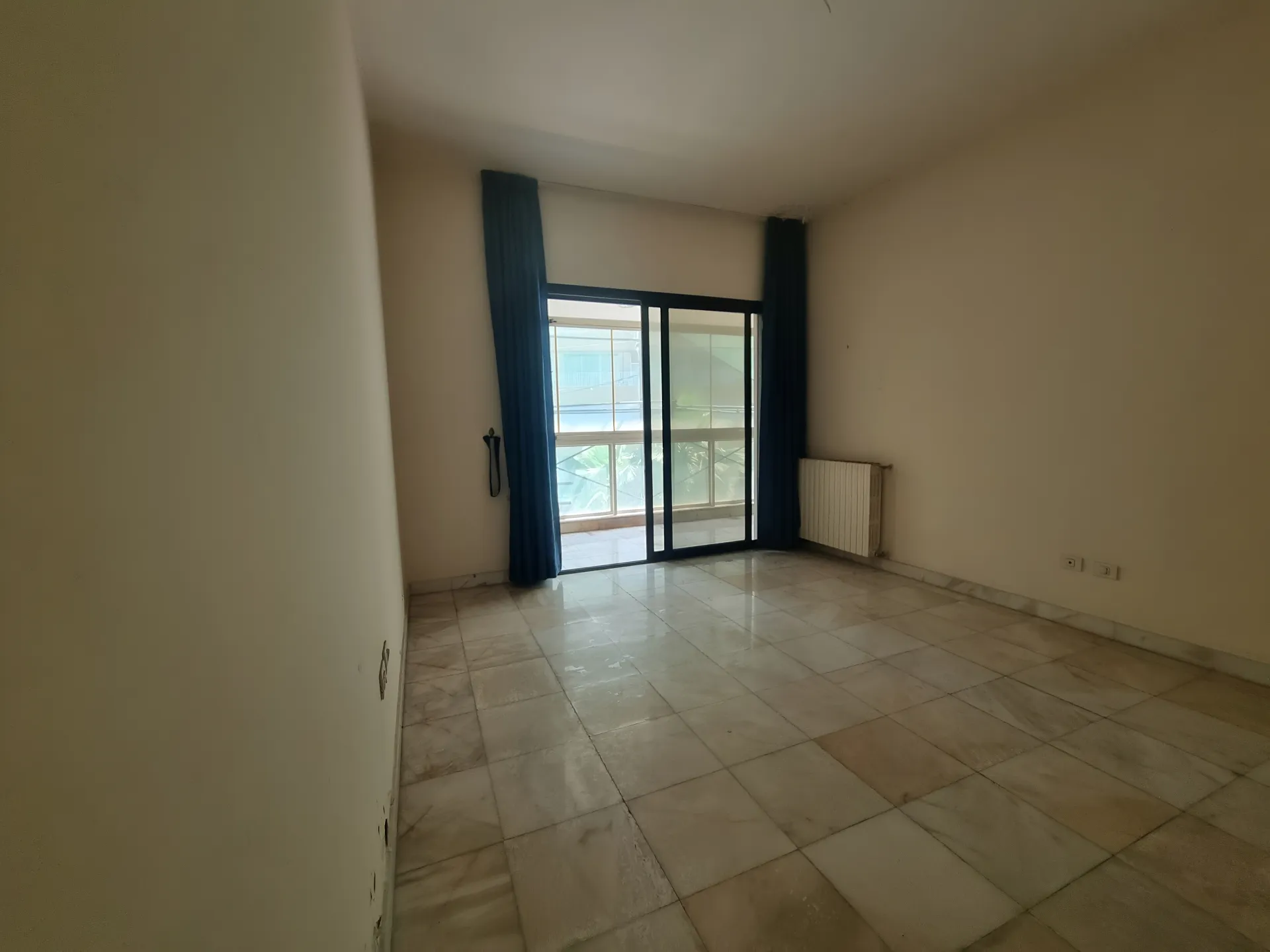 Apartment for Sale in Ain El Tineh