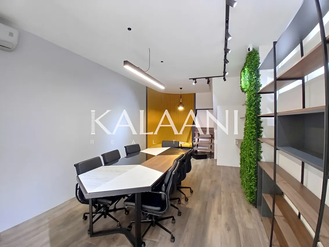 Office for sale in Ain El Remmaneh