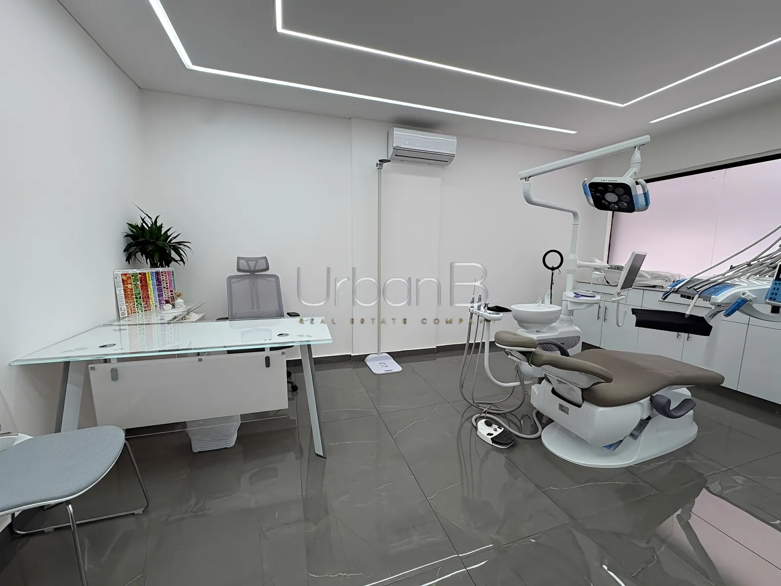 Clinic for rent in Verdun