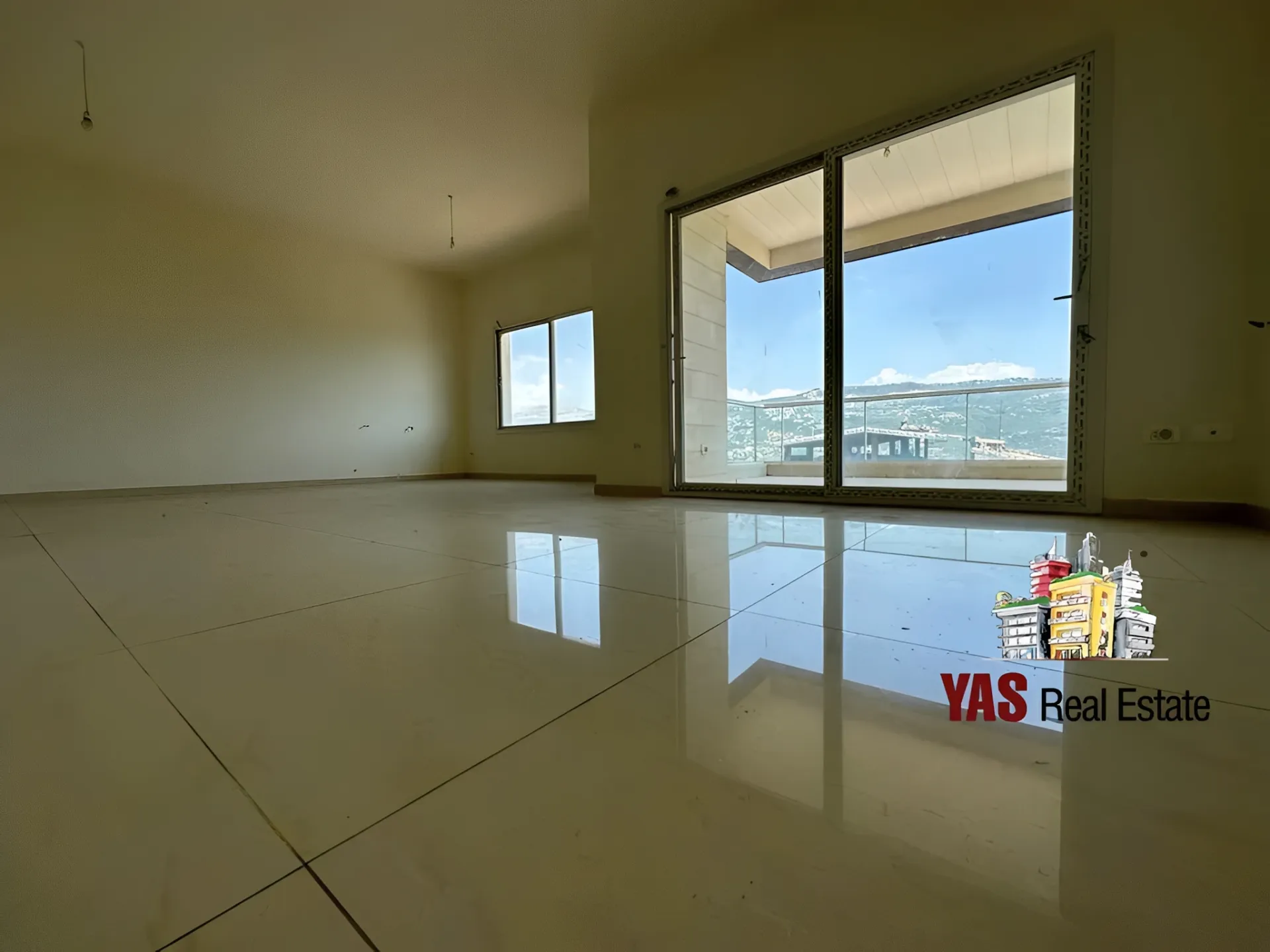 Apartment for Sale in Ballouneh