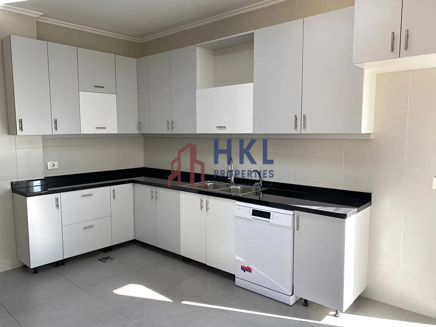 Apartment for rent in Achrafieh
