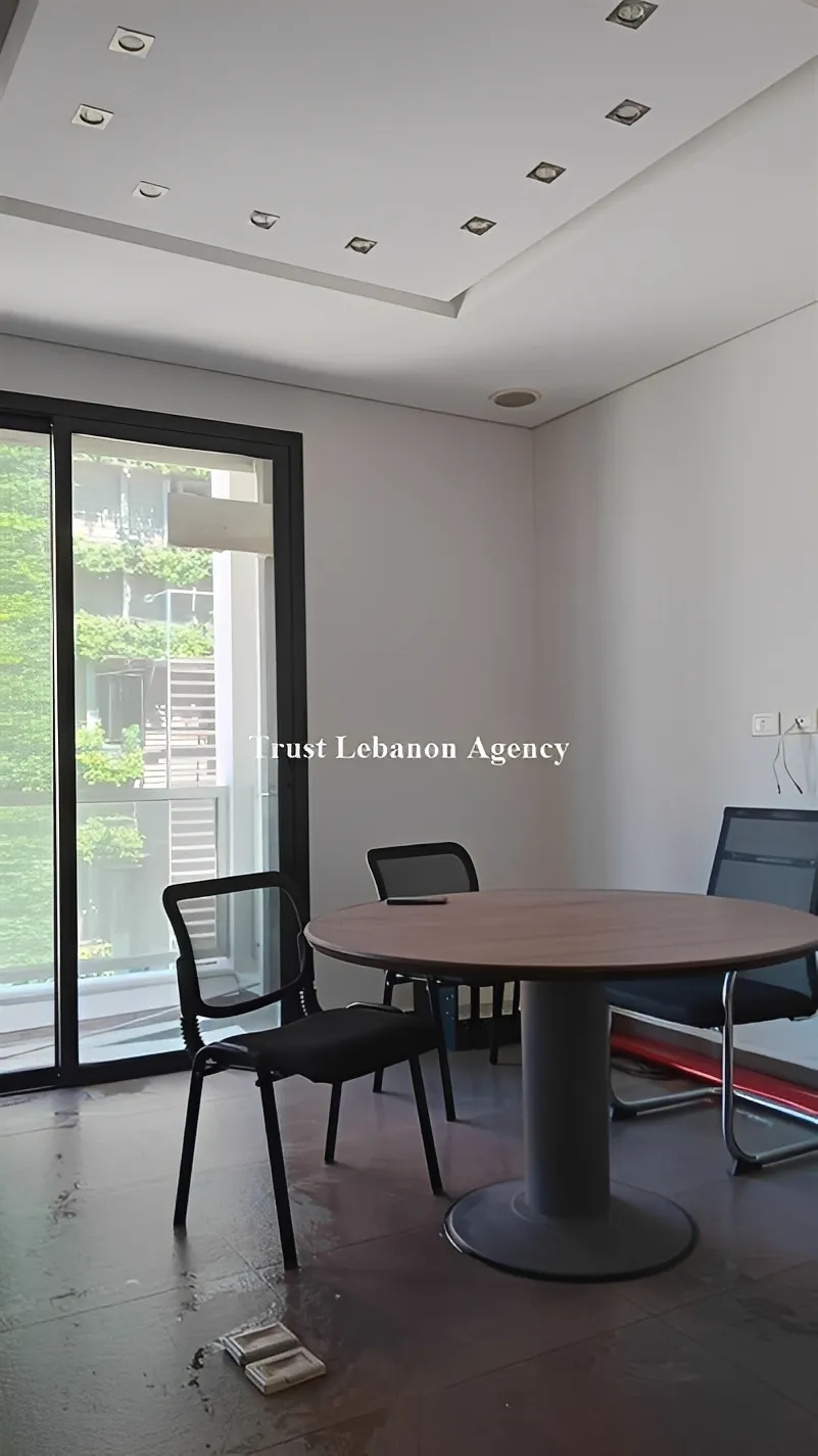 Office for rent in Achrafieh, Mar Michael