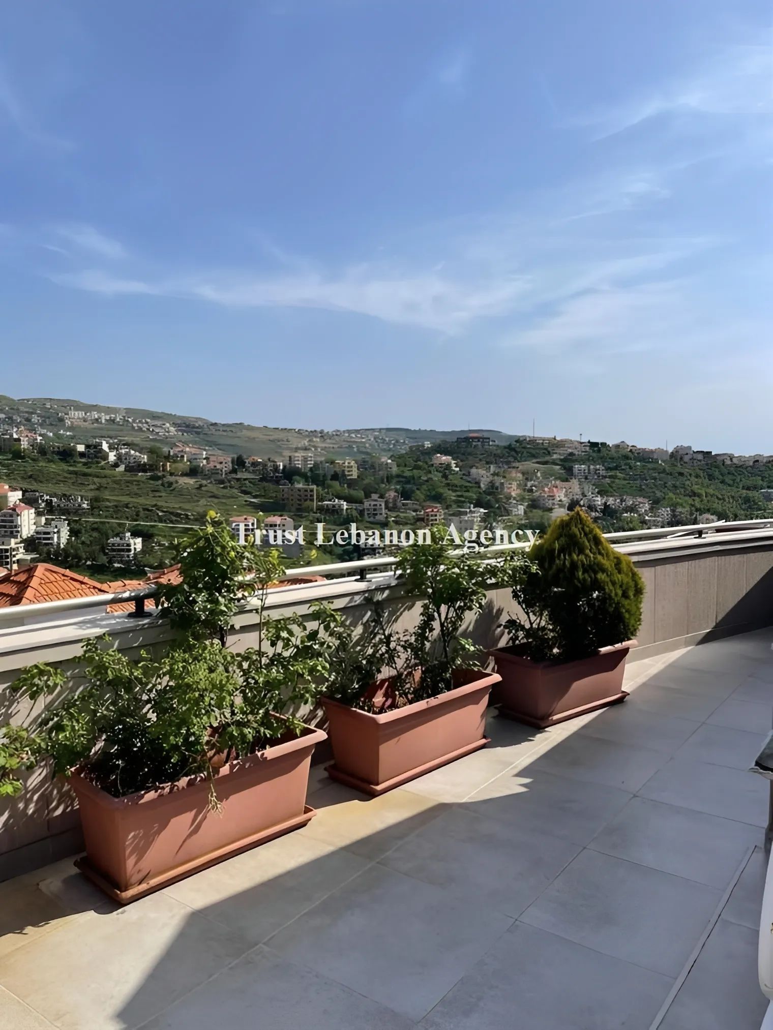 Apartment for Sale in Ain Al Jdedeh Alay Lebanon