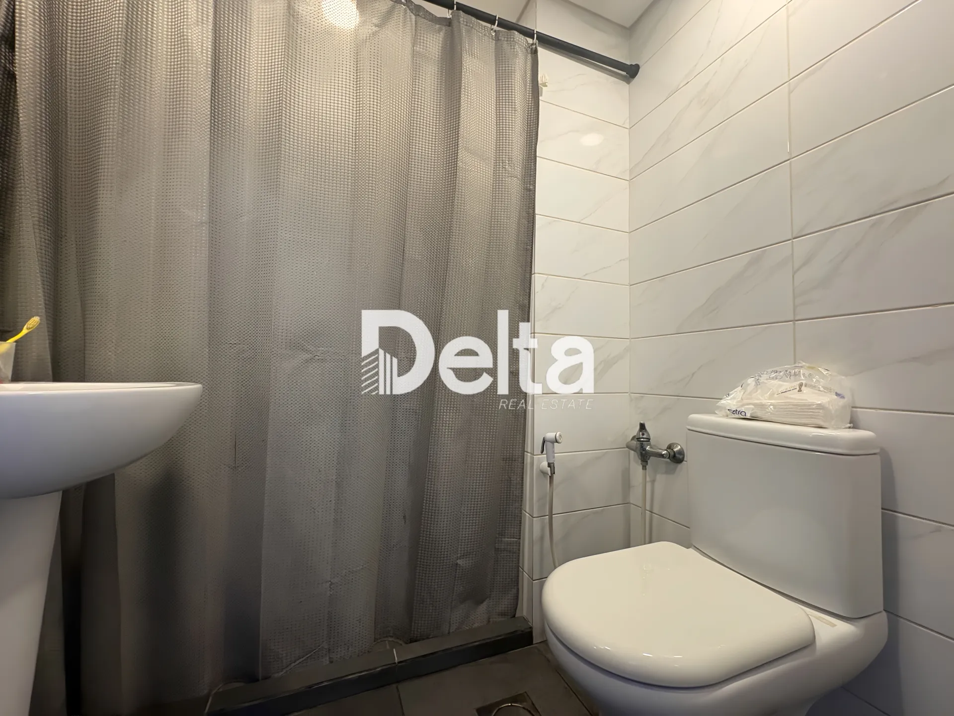 Apartment for sale in Zarif, beirut, lebanon