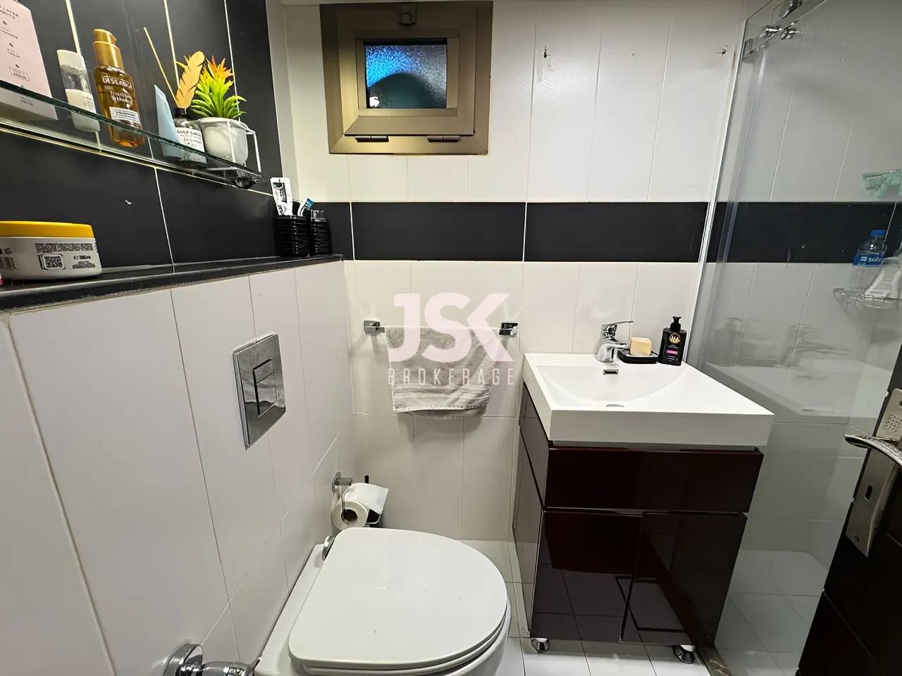 Apartment for Sale in Bourj Abi Haydar