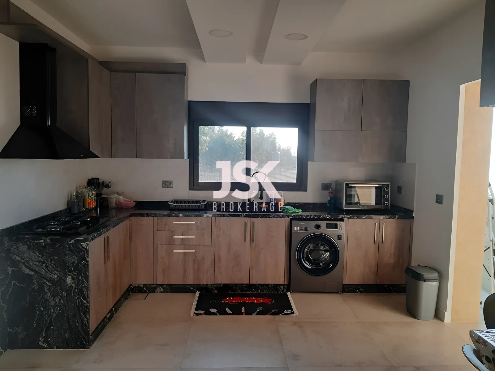 Building for Sale in Ghosta