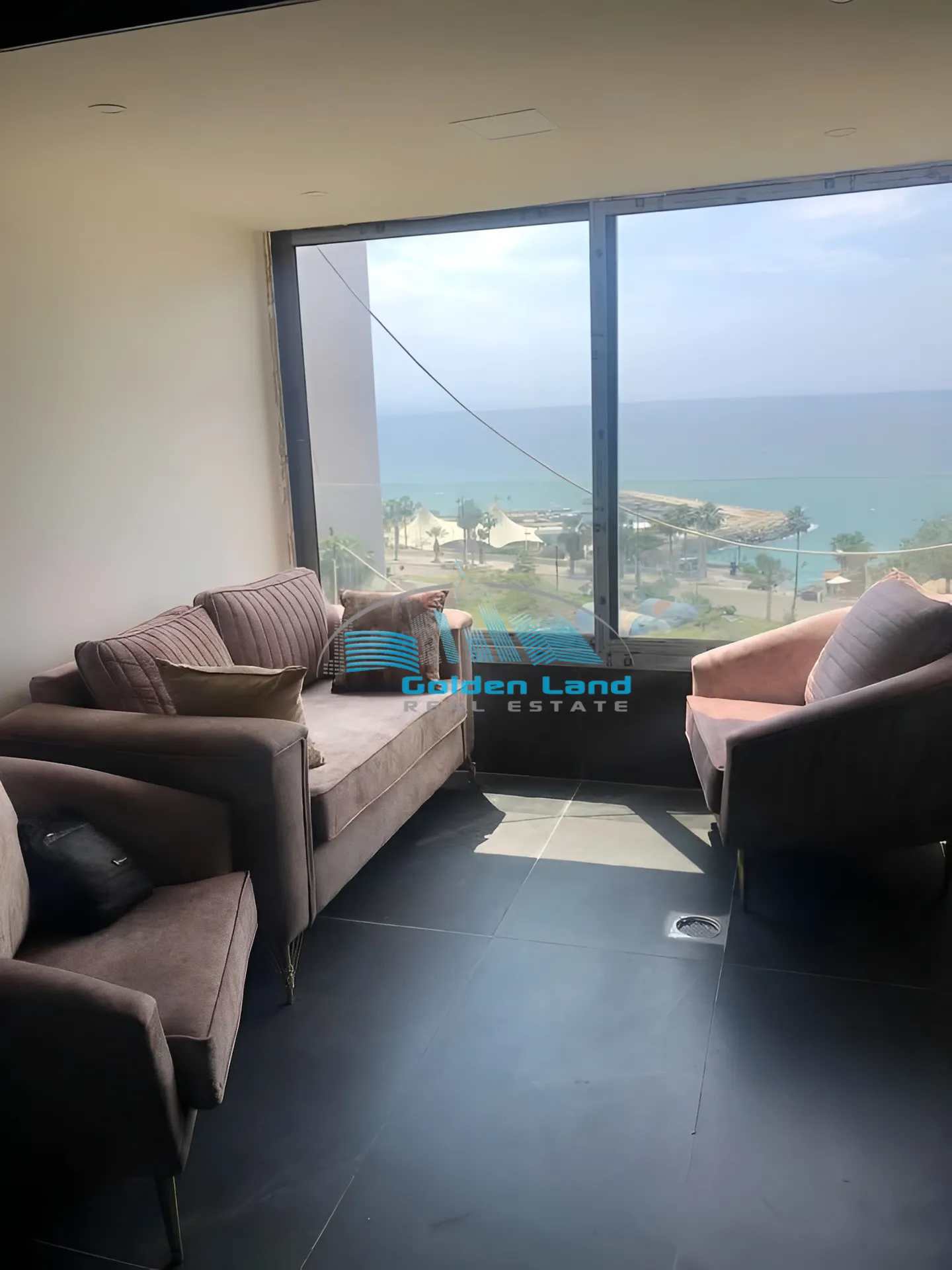 Apartment for Sale in Raoucheh, Beirut, Lebanon