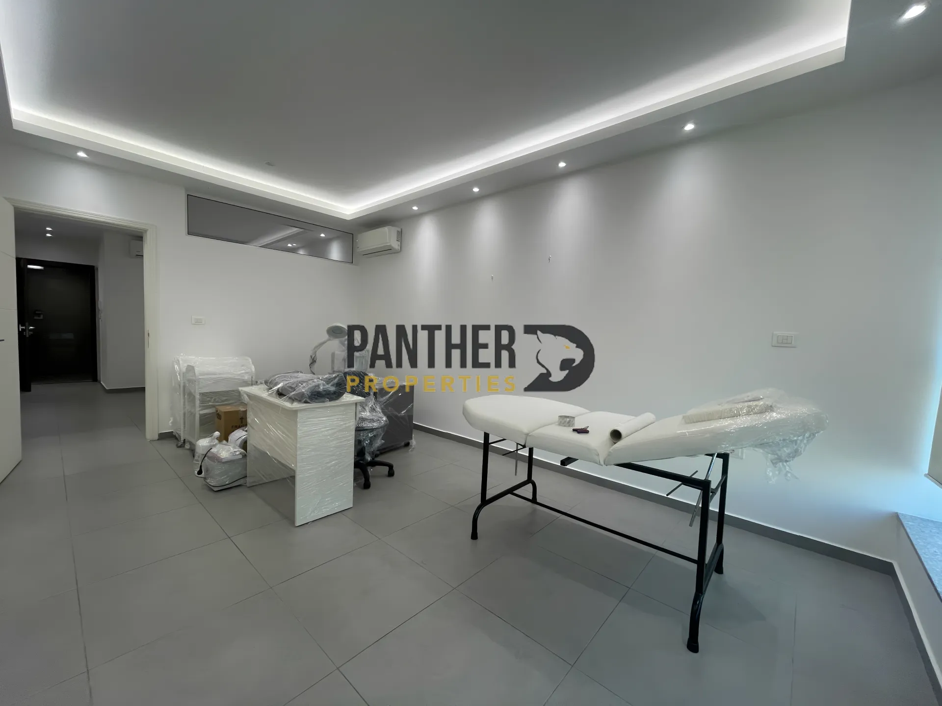 Office for rent in Dekwaneh, lebanon