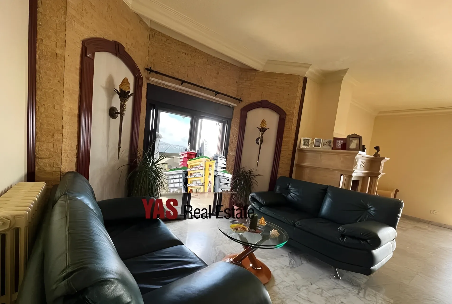 Apartment for Sale in Ballouneh