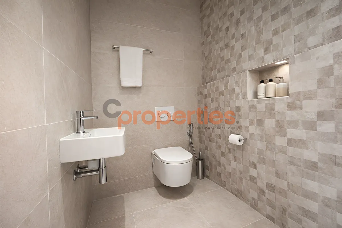Apartment for Sale in Montiverdi - 3 bed, 4 bath