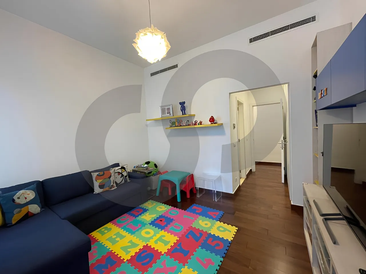 Apartment for Sale in Saifi Village