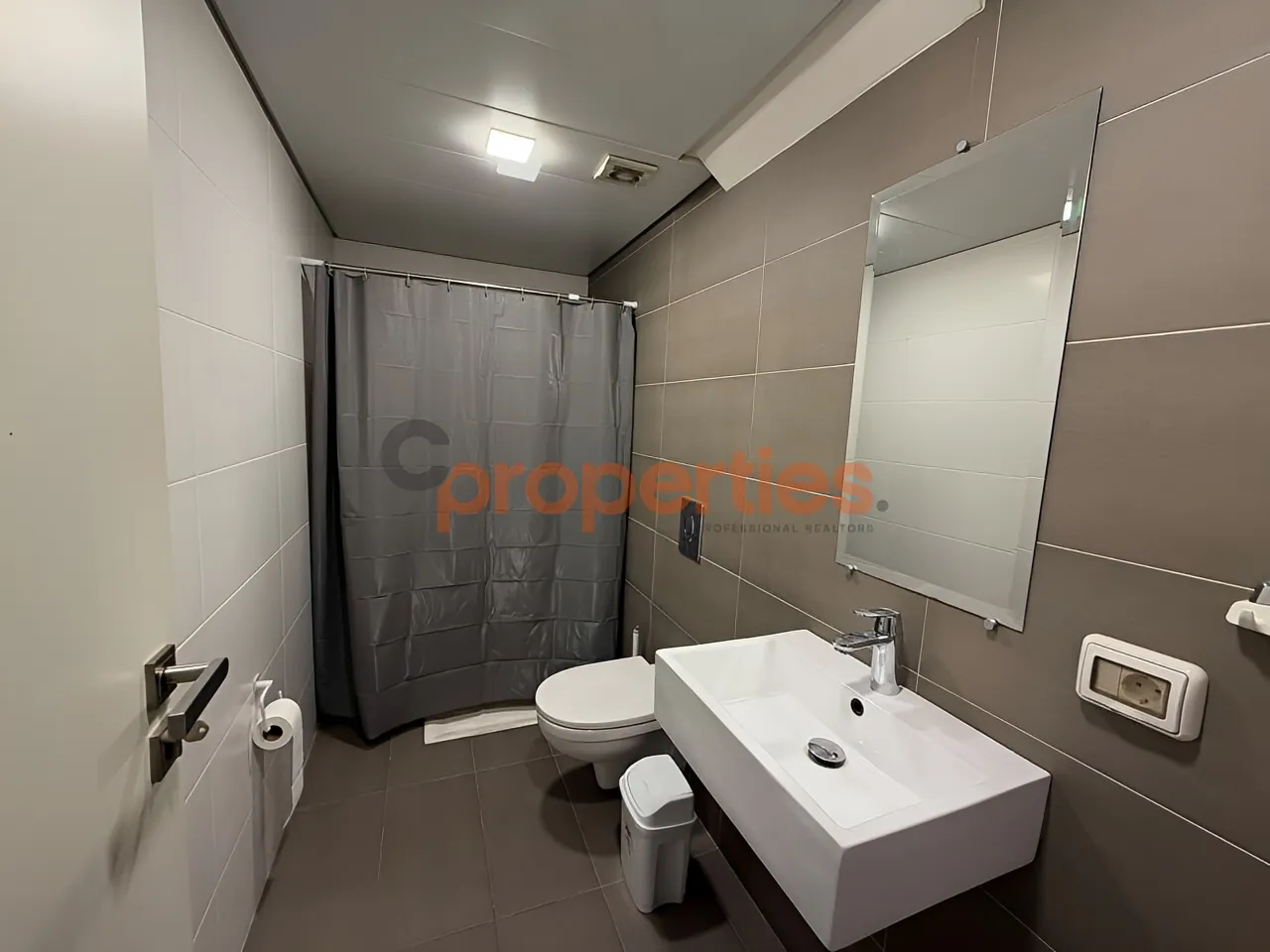 Studio for Rent in Fidar