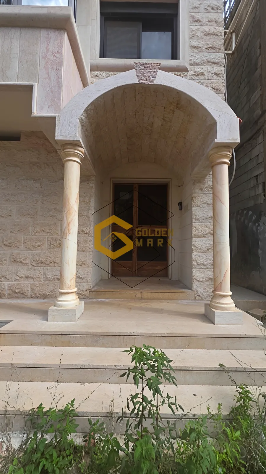 Commercial Property for Rent in Damour