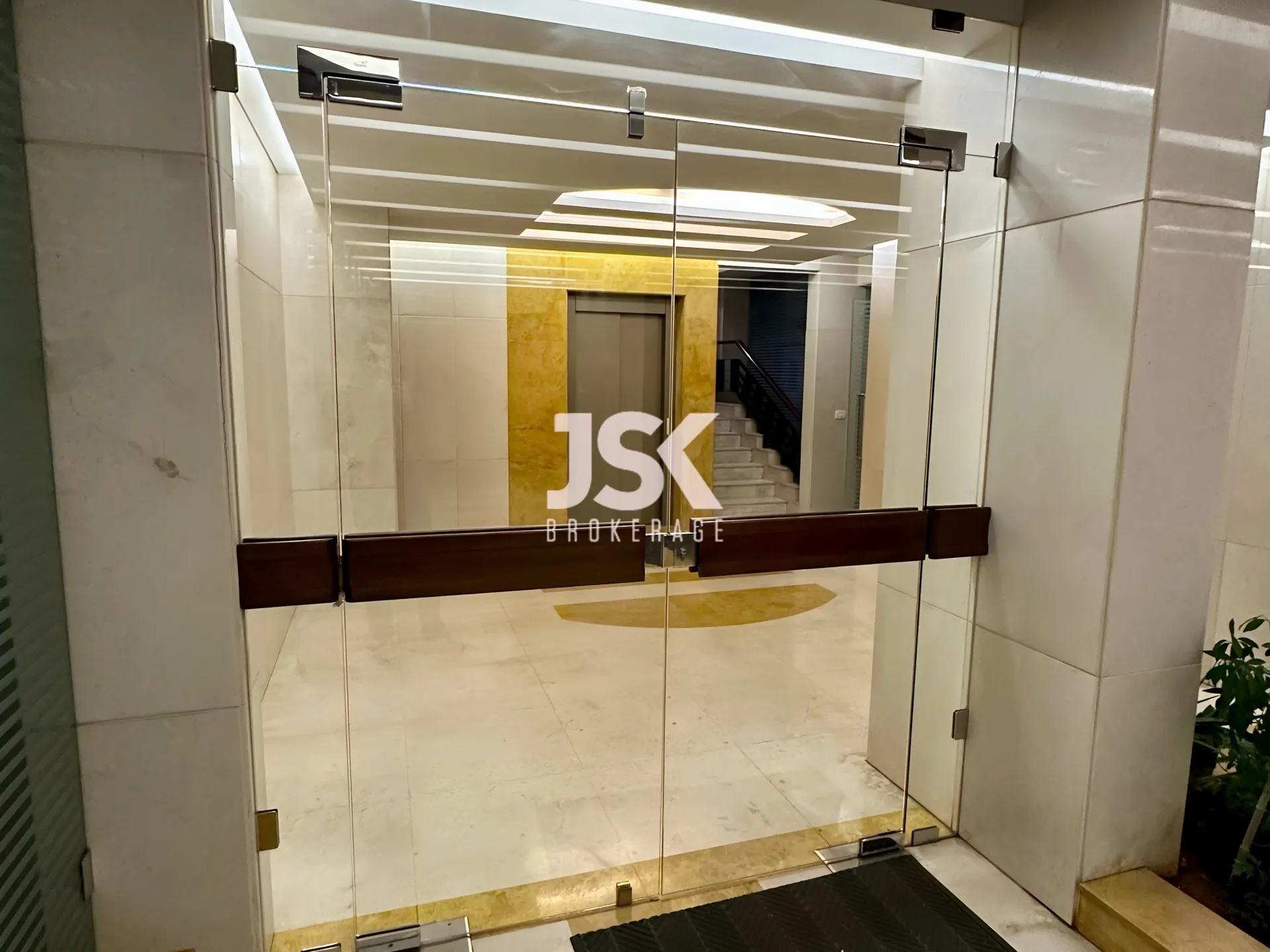 Apartment for Sale in Mar Takla