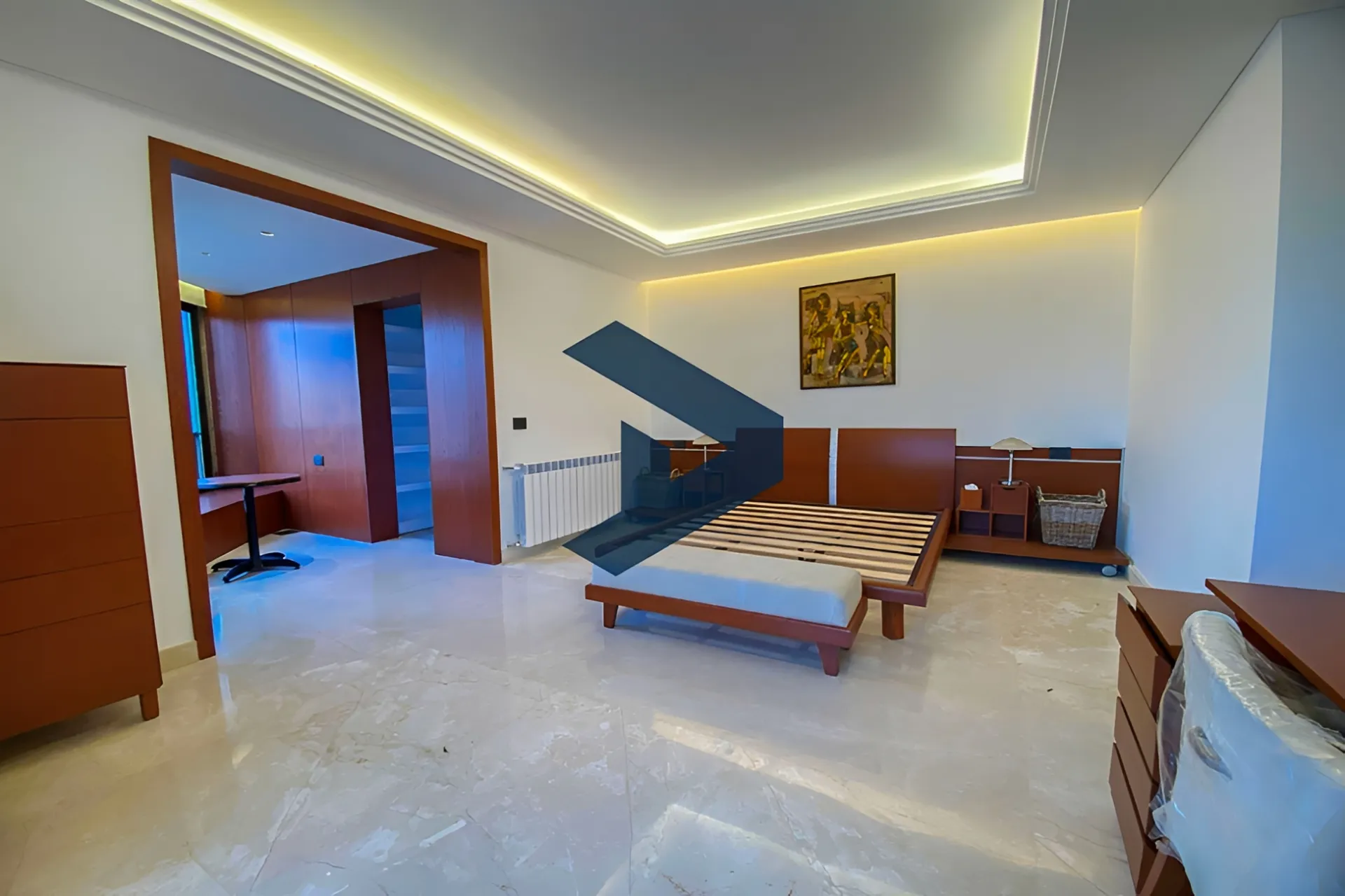 Apartment for sale in Raoucheh, Beirut, Lebanon