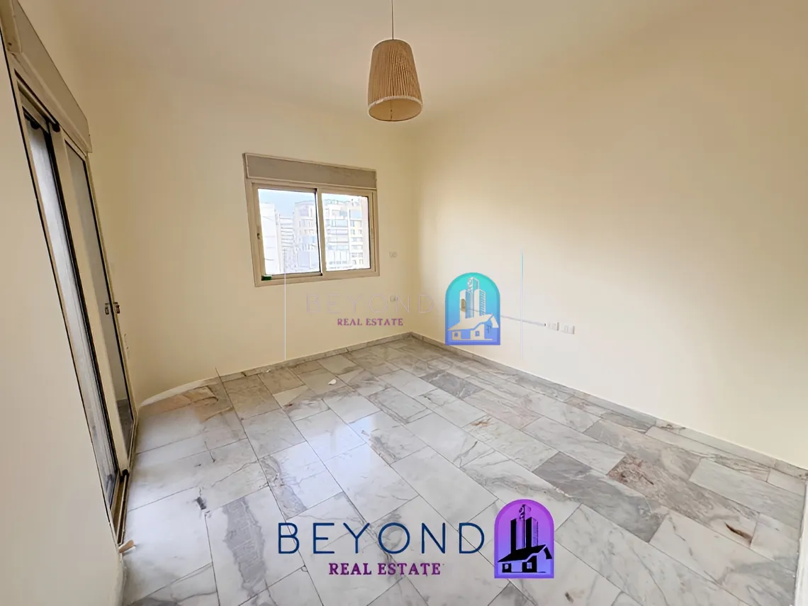 Apartment for rent in Sakiet El Janzeer, Bayrut, Lebanon