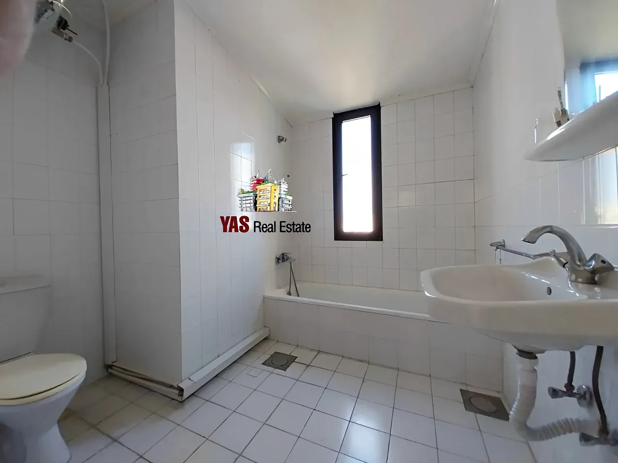 Shop for rent in Jounieh