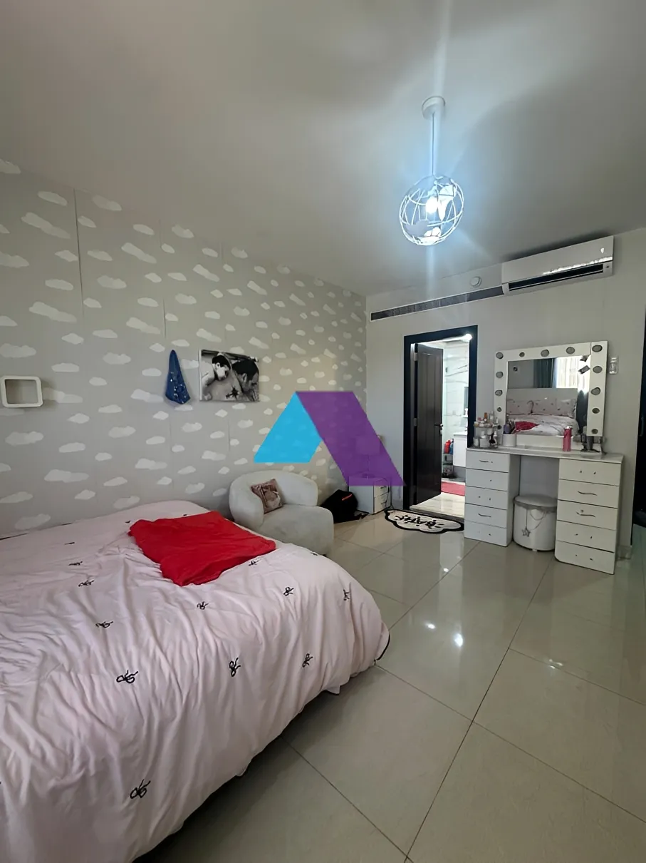 Apartment for Sale in Unesco - 4 bed, 6 bath