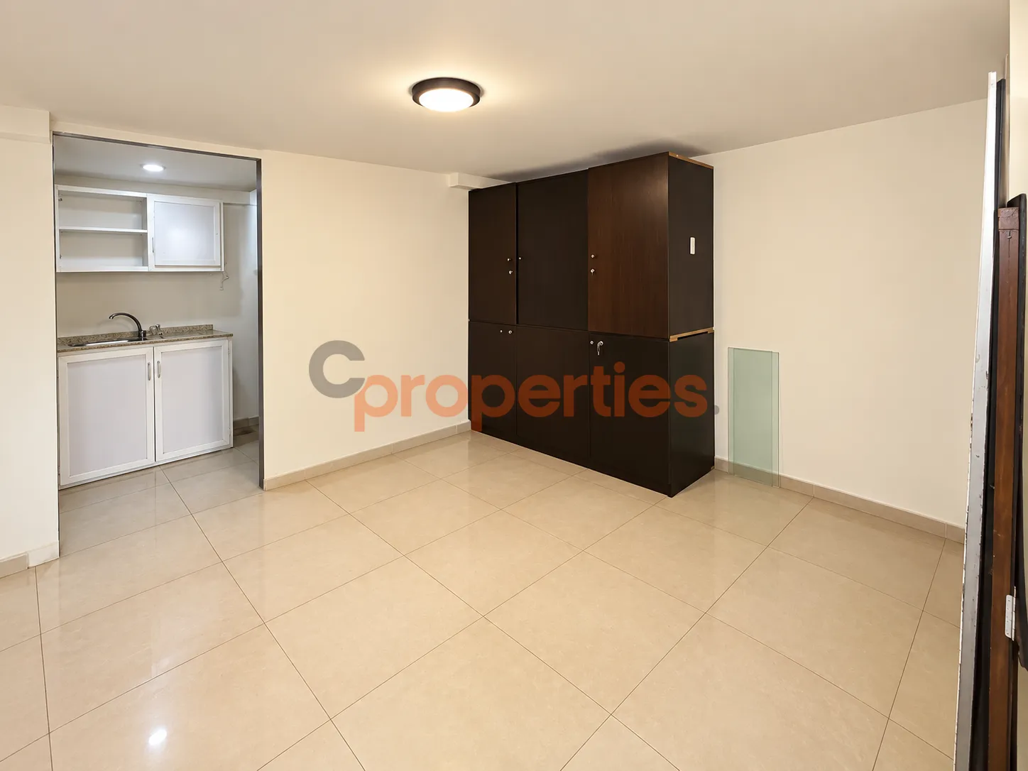 Shop for Rent in Jdeideh