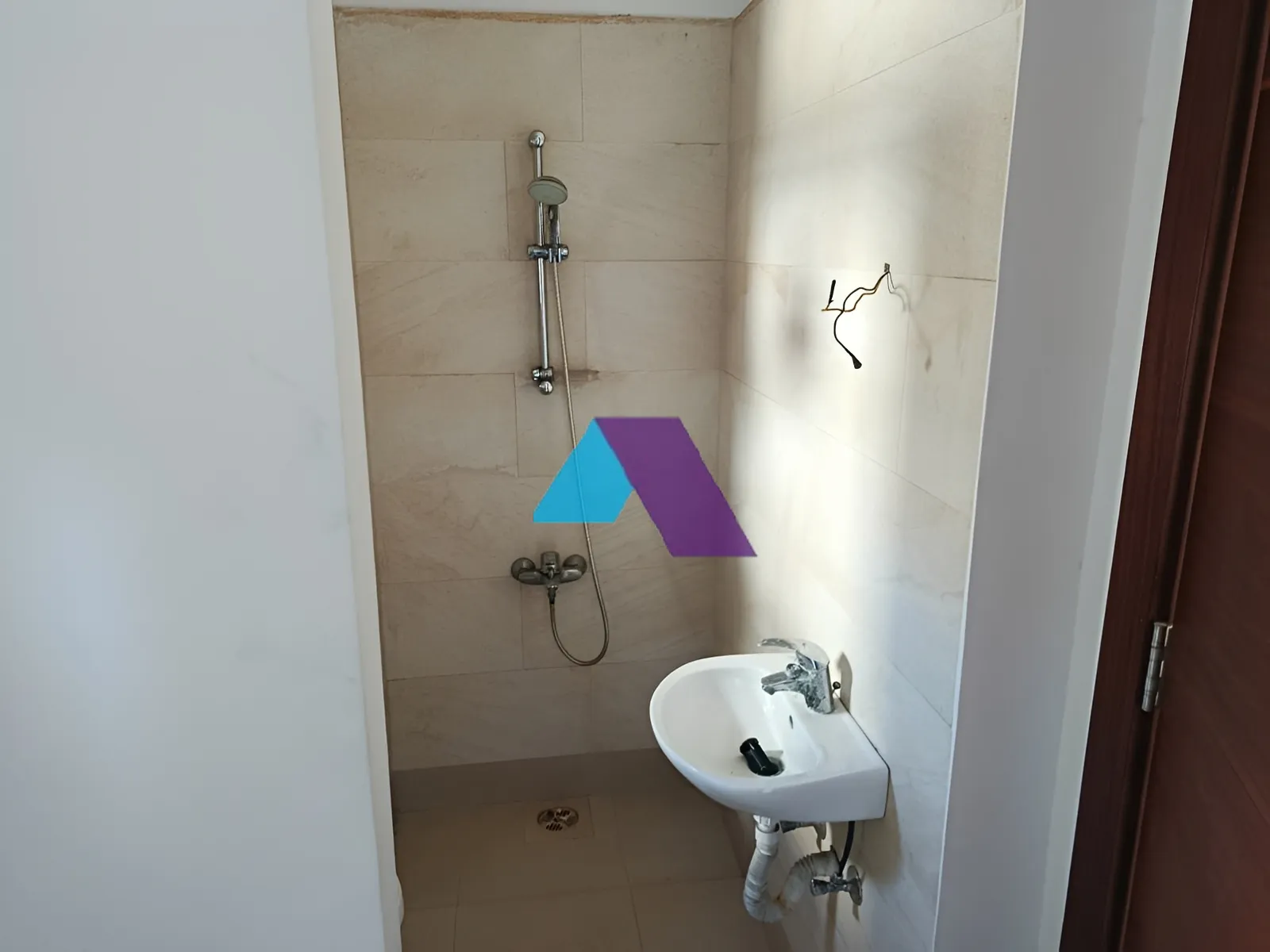 Apartment for Sale in Ain el remmeneh, baabda