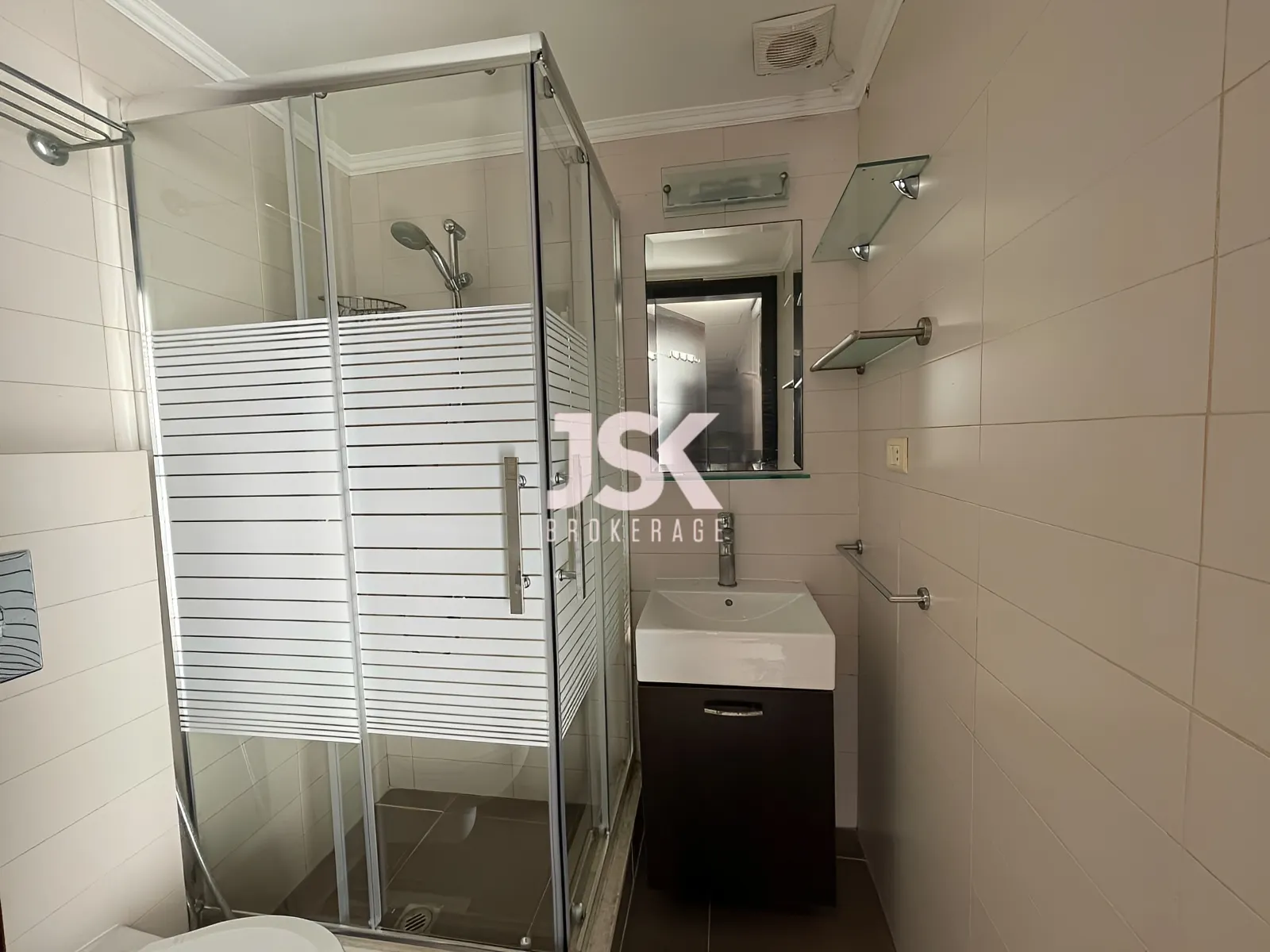 Apartment for Rent in Ras