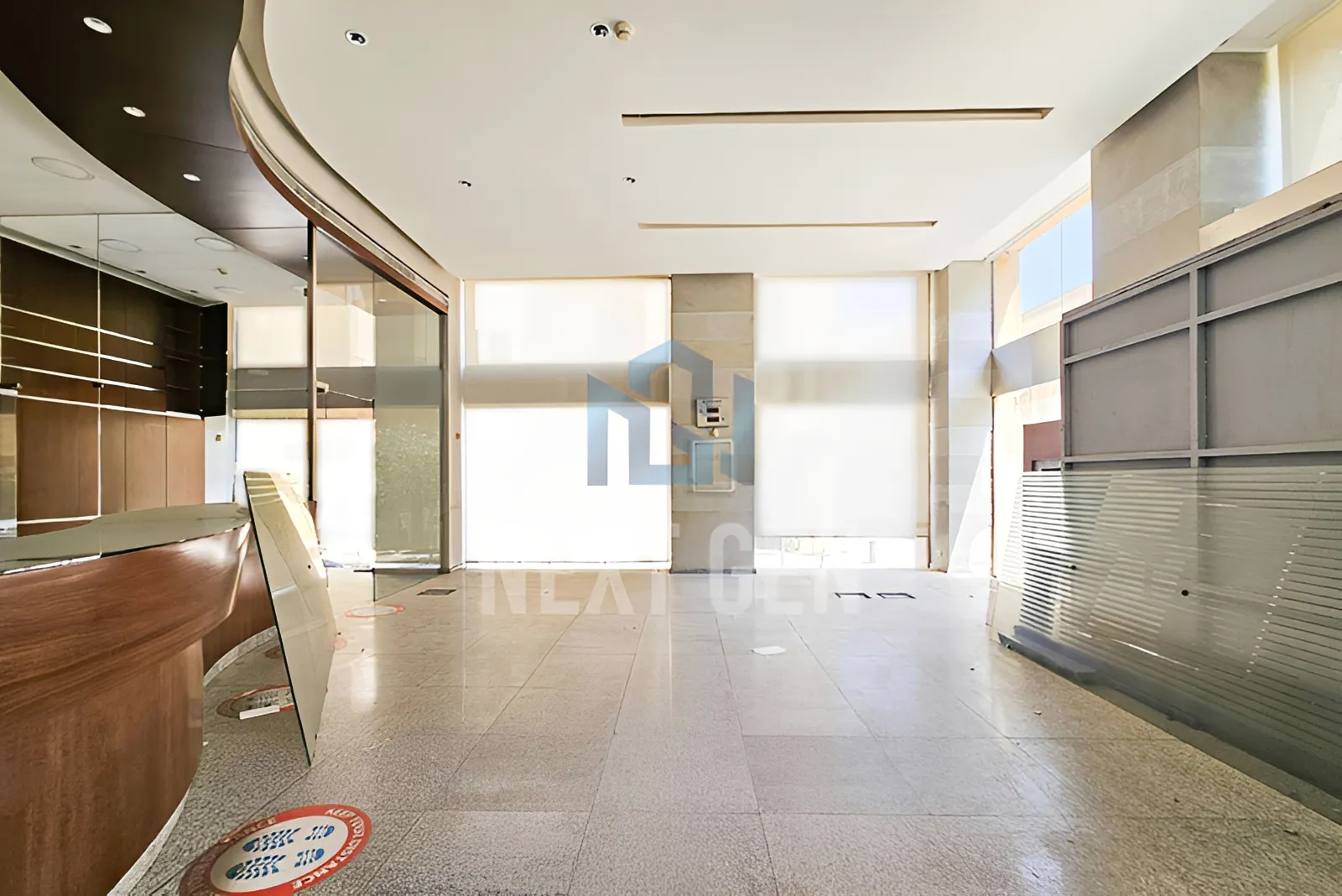 Shop for Rent in Downtown