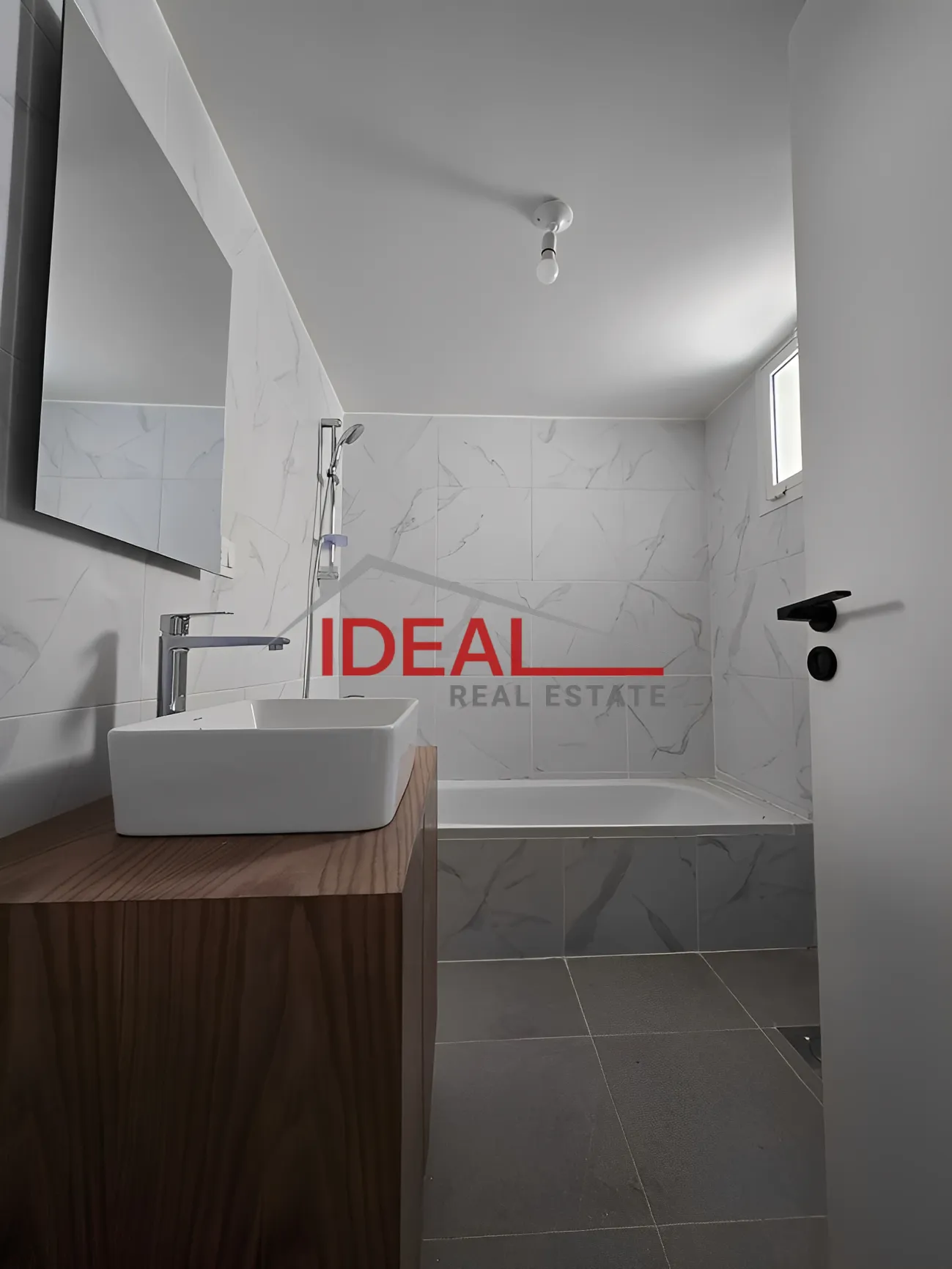 Apartment for Sale in Ain el remmeneh, baabda