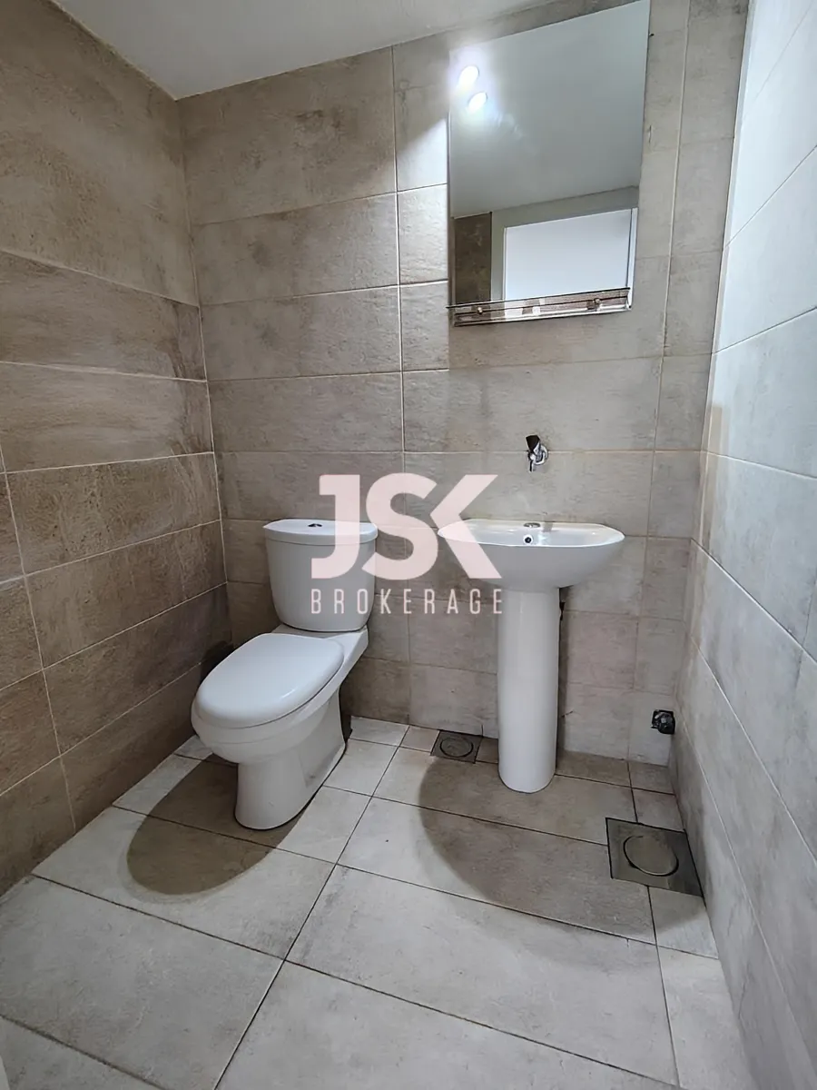 Shop for sale in Jdeideh