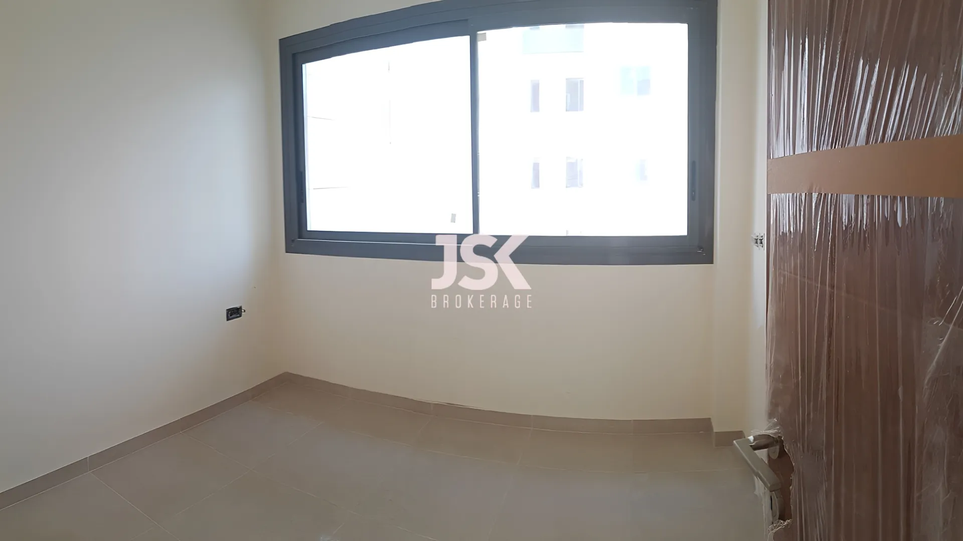 Apartment for Sale in Achrafieh - 2 bed