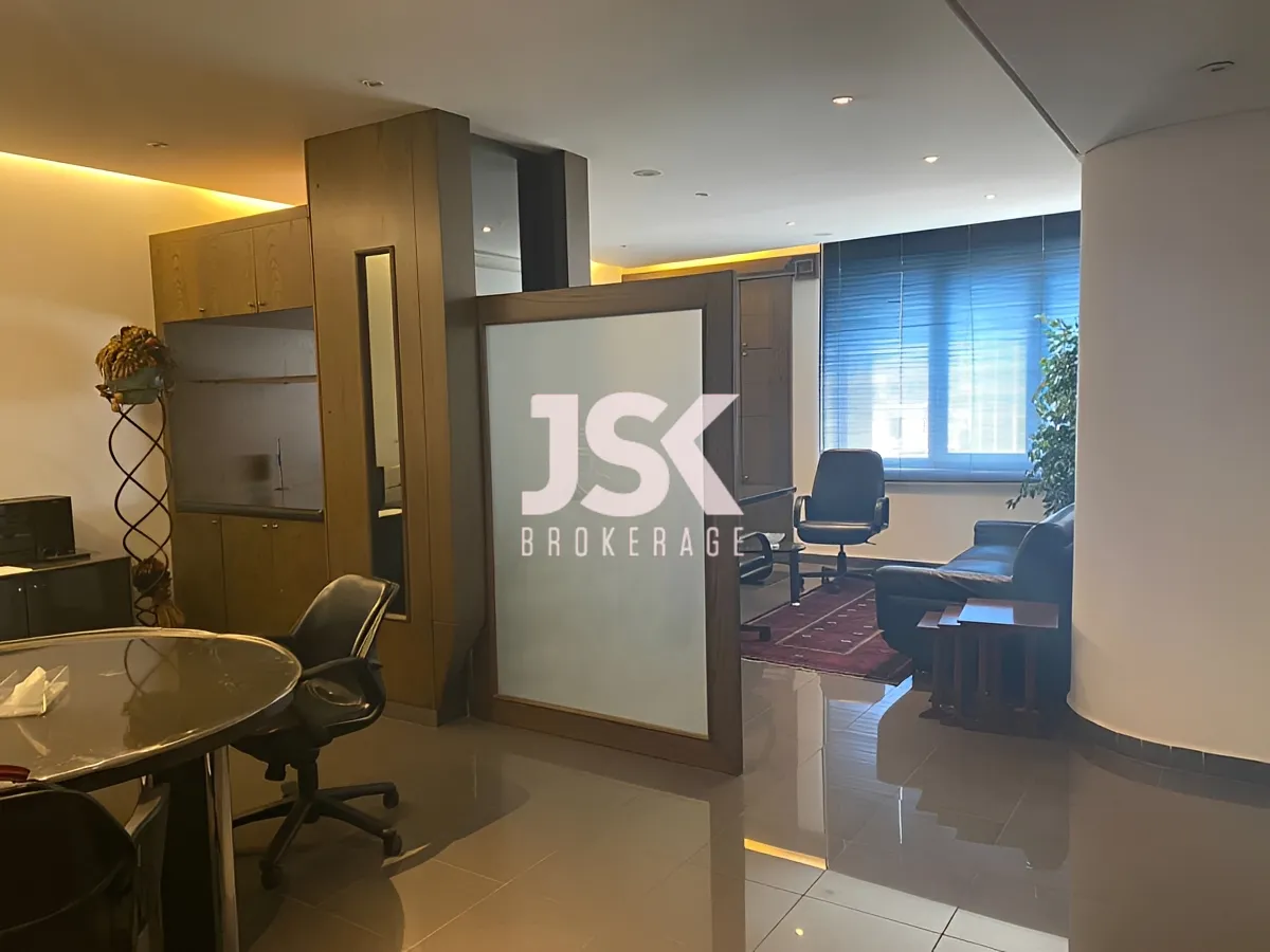 Office for Sale in Achrafieh