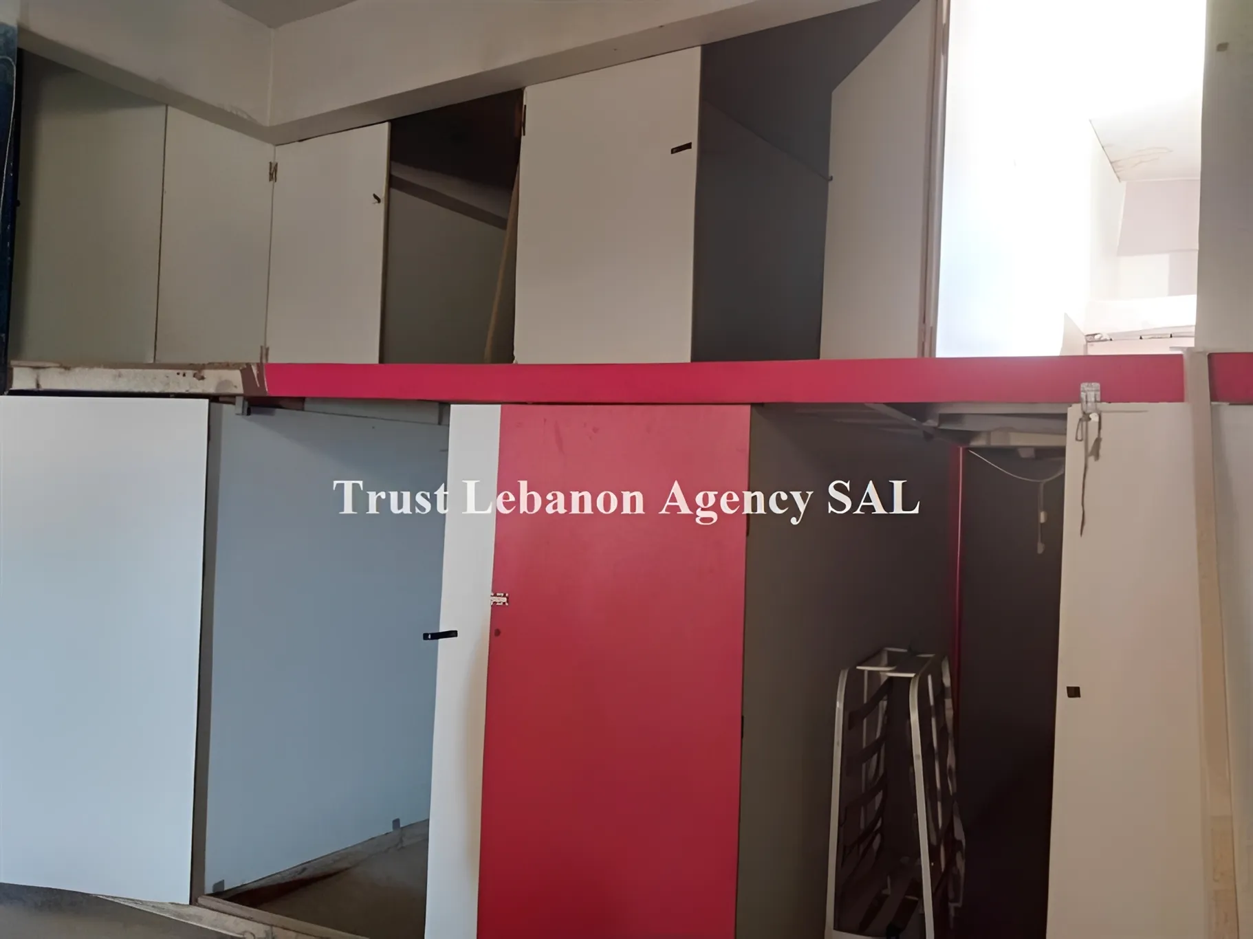 Commercial Property For Rent in Metn, Mkalles
