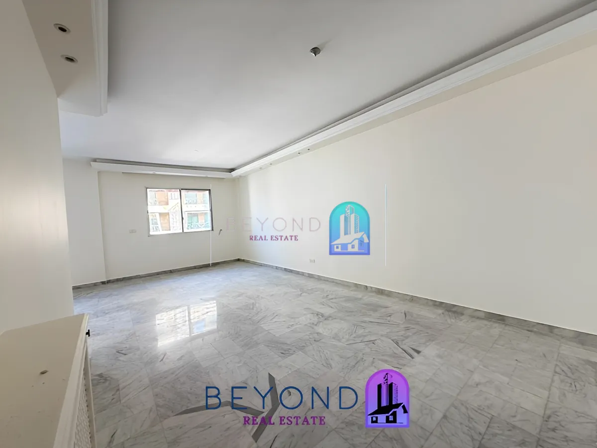 Apartment for rent in Snoubra, Beirut, Lebanon - 3 bed, 5 bath