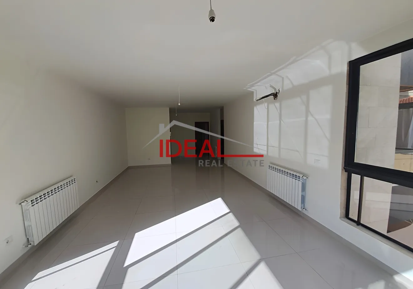 Apartment for sale in Ballouneh, Lebanon