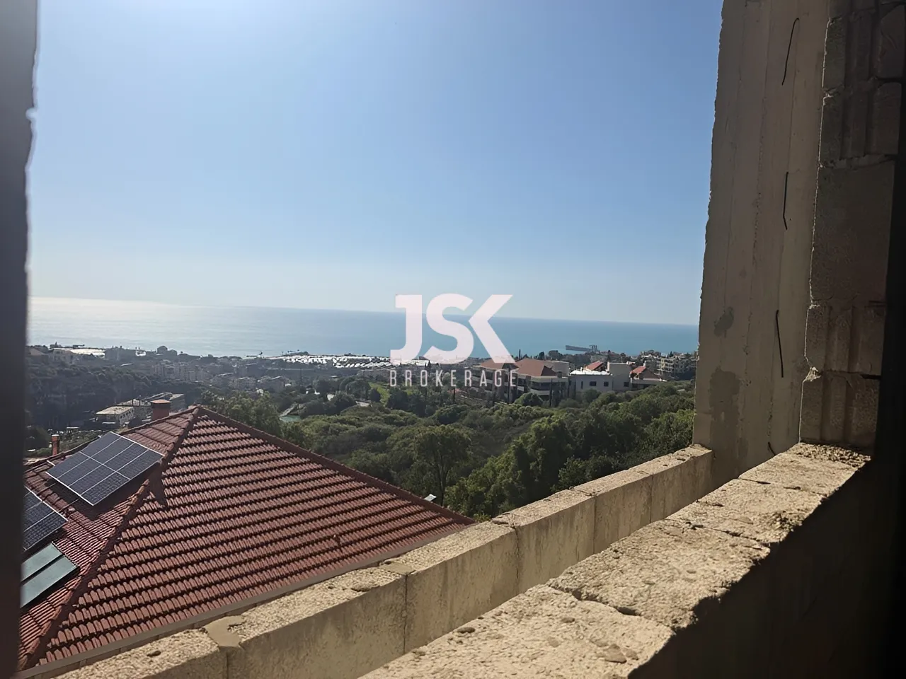 Building for Sale in Edde