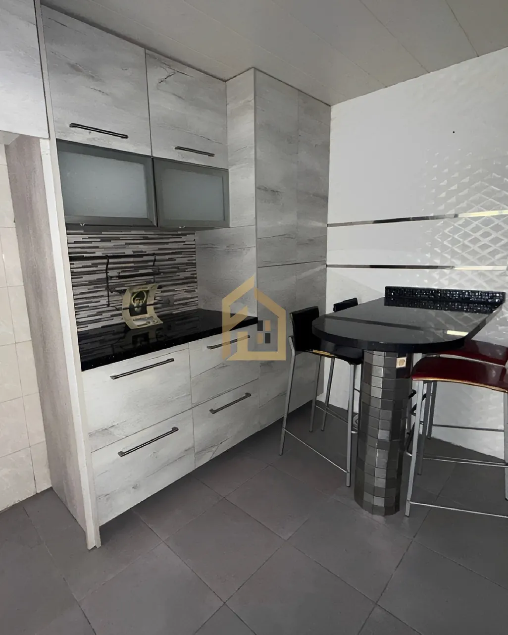 Apartment for sale in Ain El Rihaneh, Lebanon - 2 bed, 2 bath