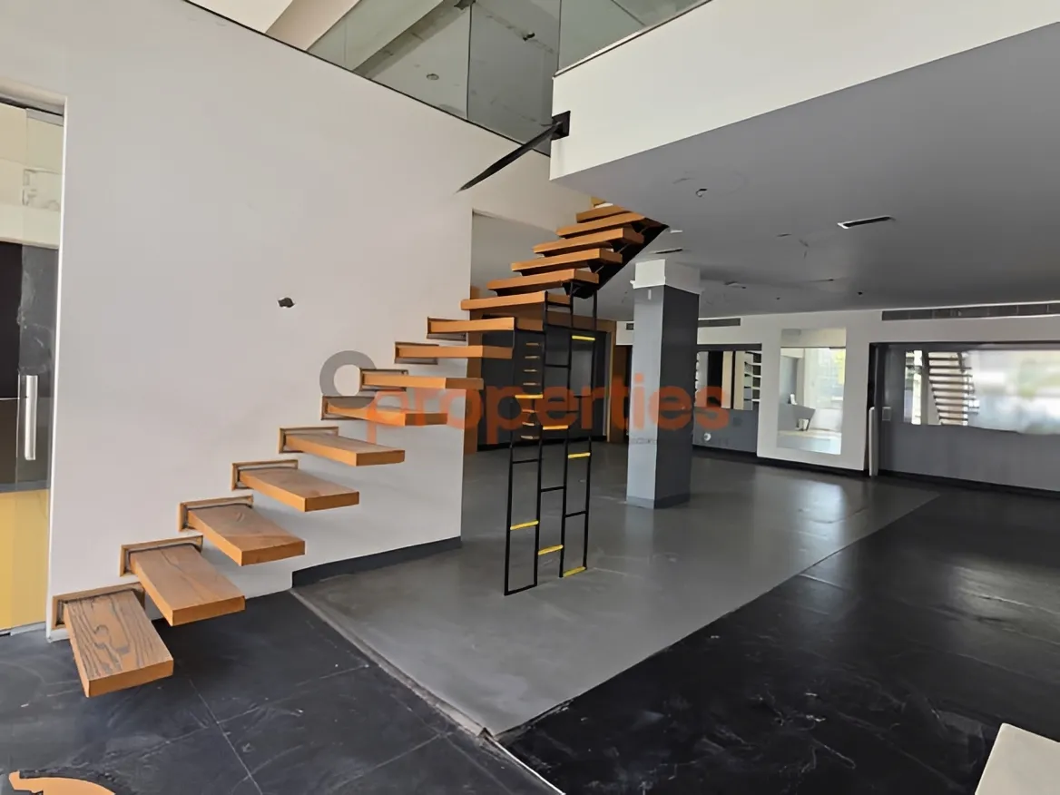 Showroom for Rent in Horch Tabet
