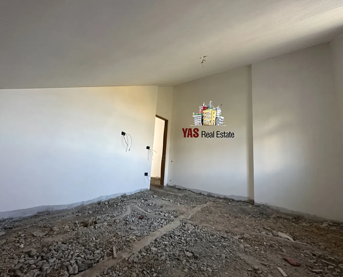 Apartment for Sale in Ballouneh