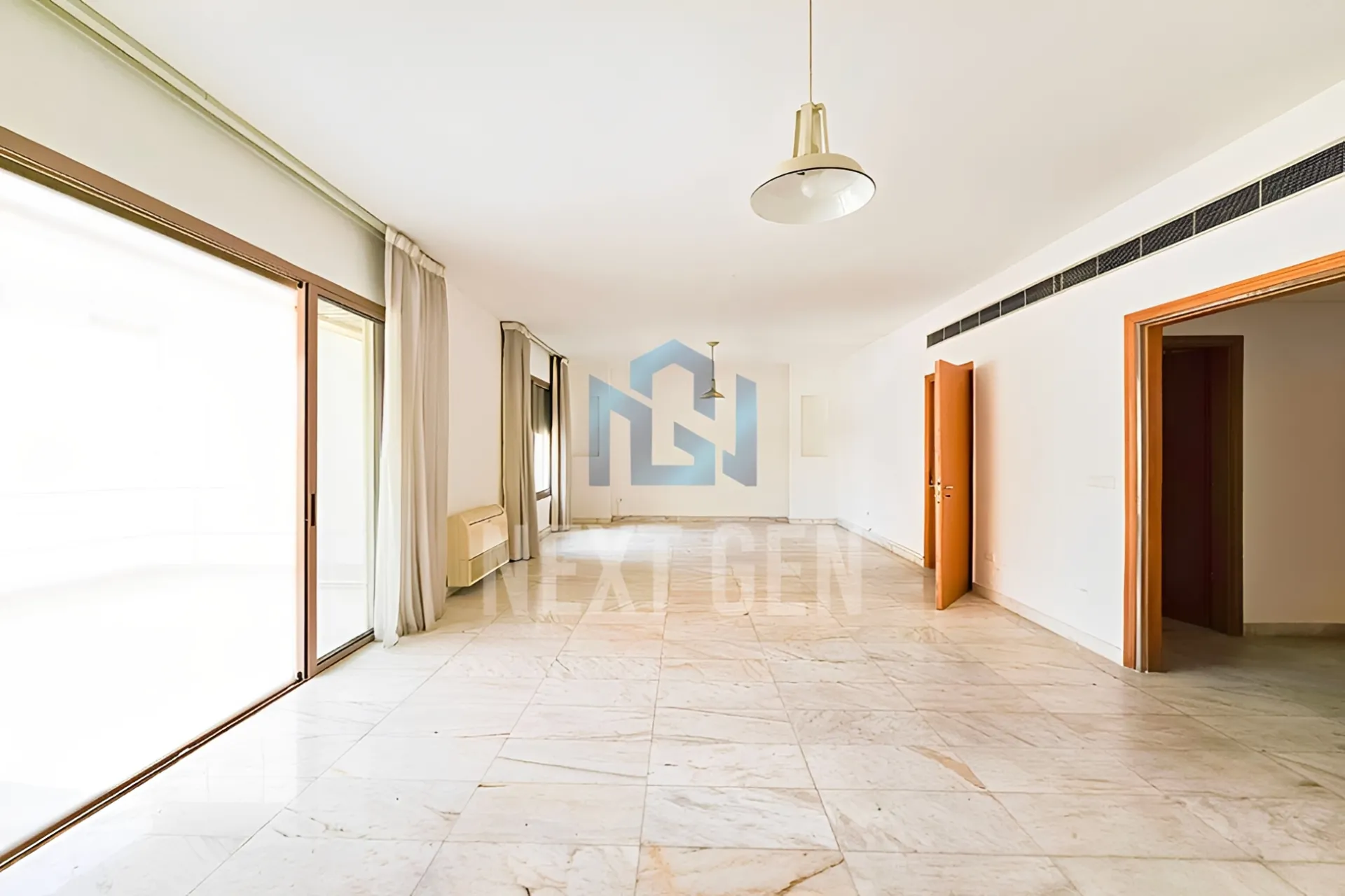 Apartment for rent in Achrafieh, Beirut, Lebanon - 3 bed, 4 bath