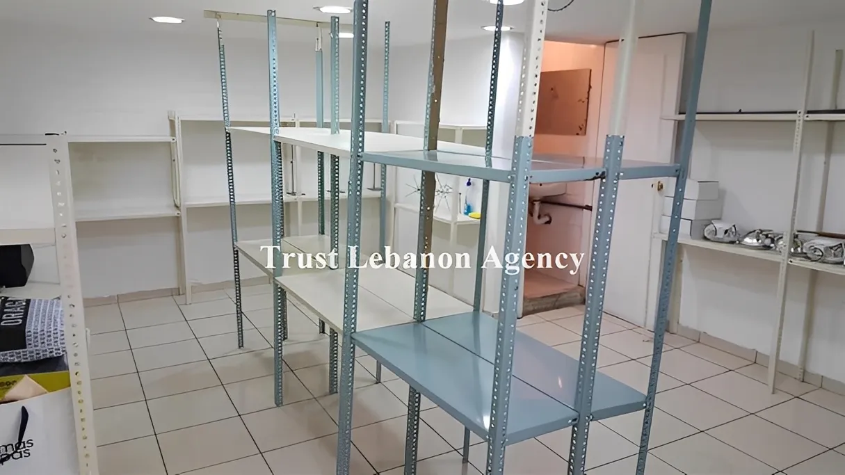 Shop for rent in Keserwan, Jounieh