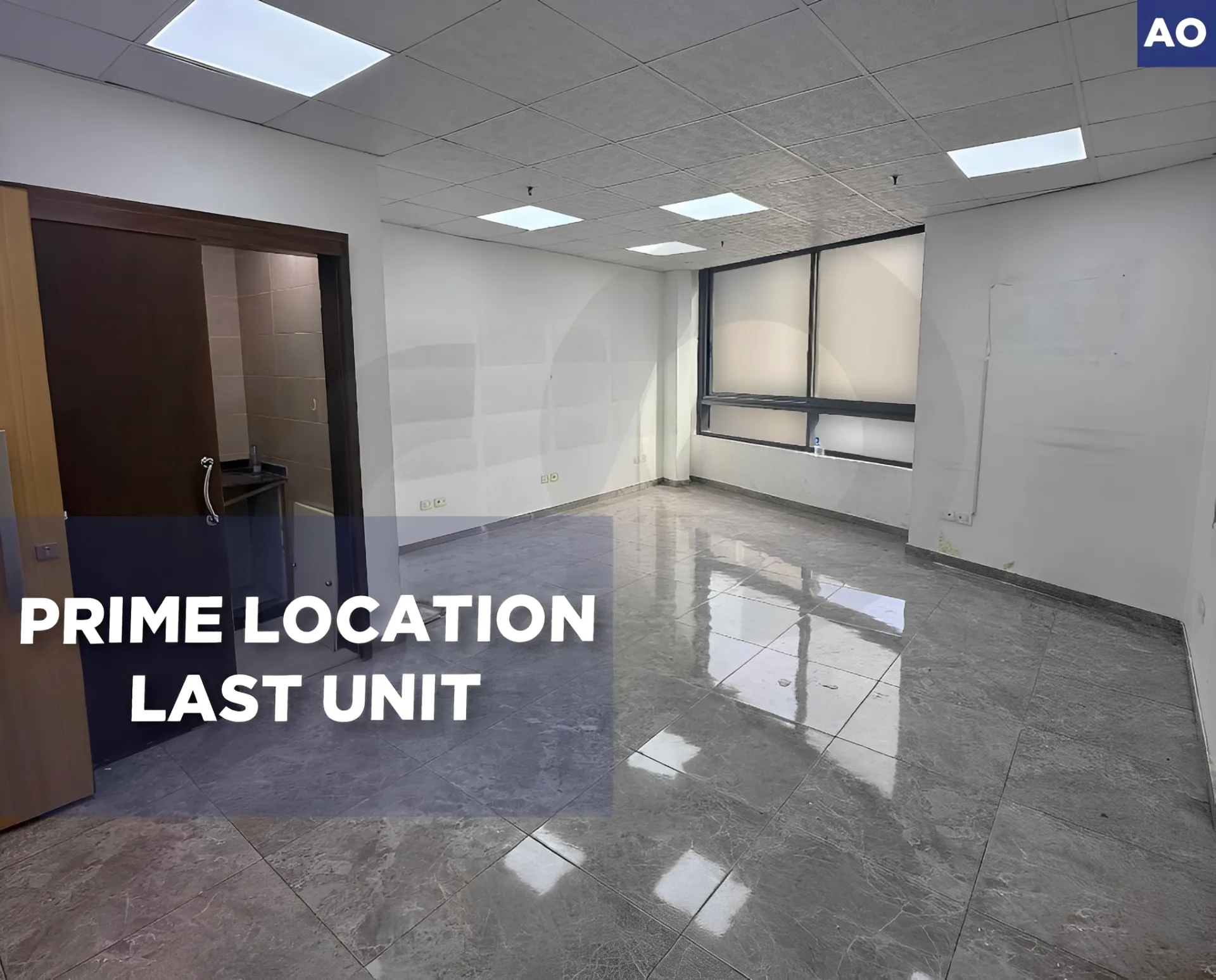 Office for rent in Mar Elias, Beirut