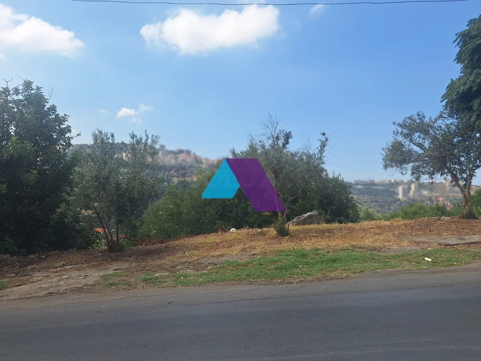 Land for Sale in Mansourieh