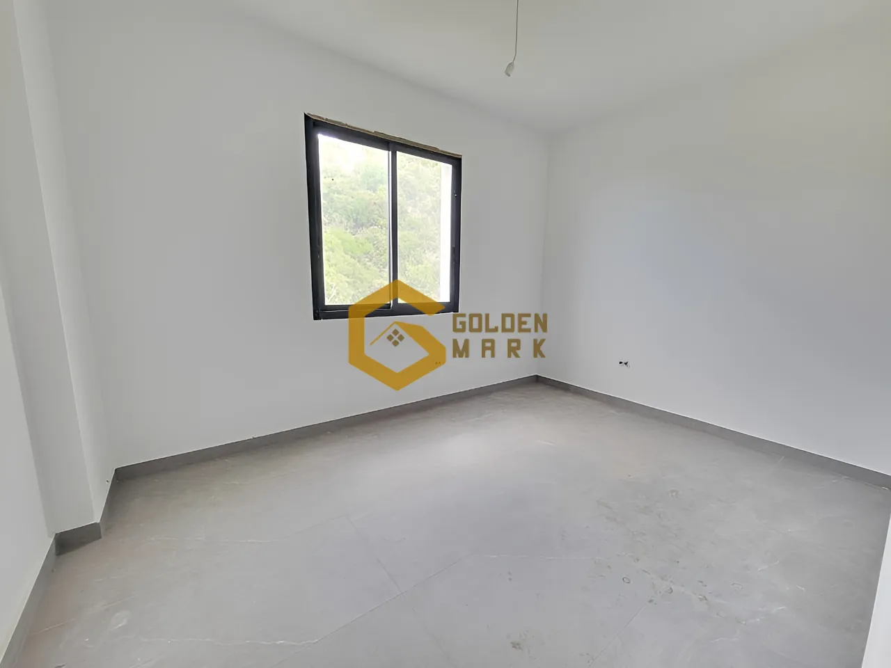 Apartment for Sale in Halat