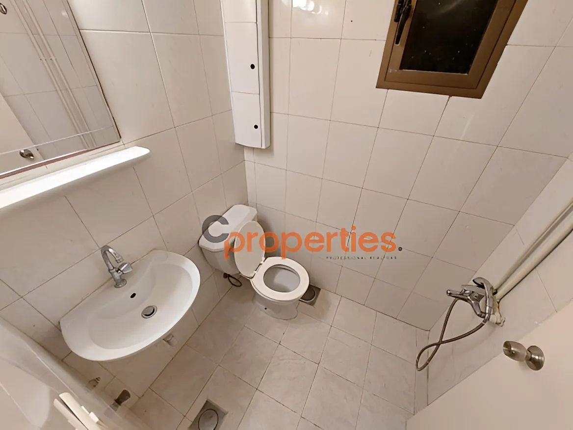 Office for Rent in Jdeideh