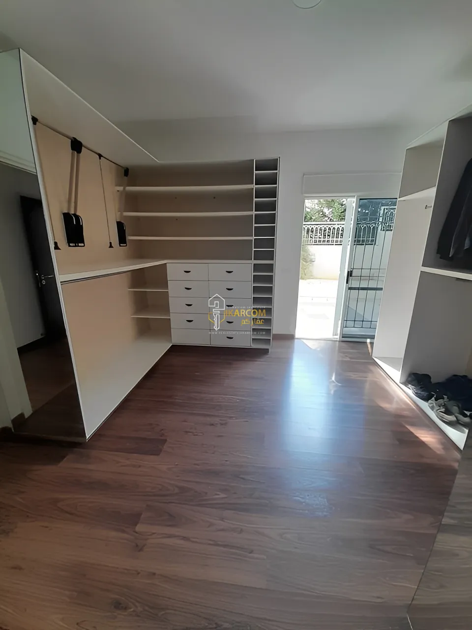 Apartment for Sale in Bsalim