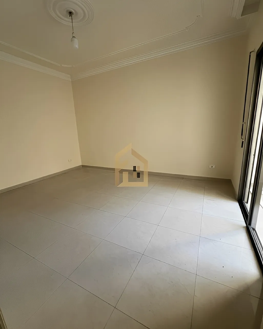 Apartment for Rent in Jnah, Lebanon