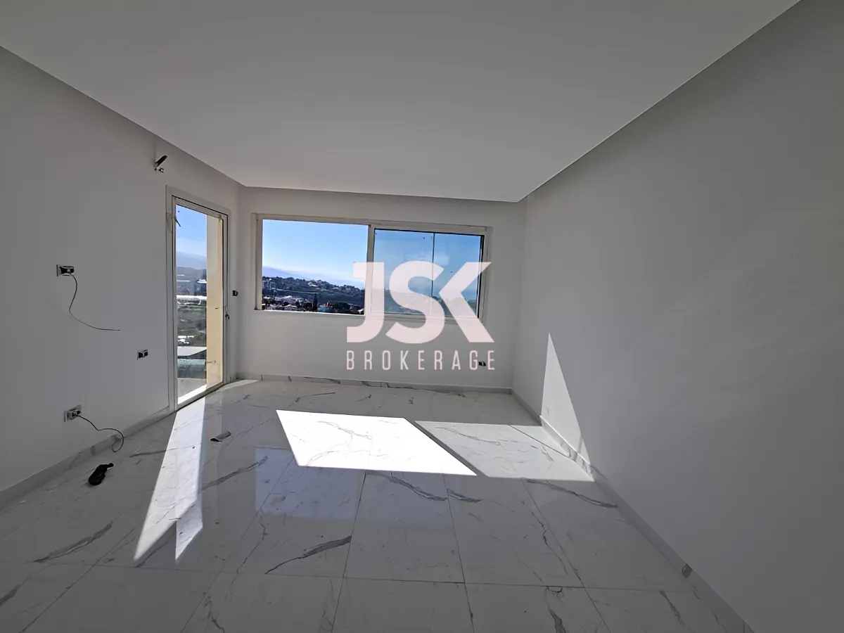 Apartment for Sale in Hosrayel, Lebanon - 2 bed, 2 bath