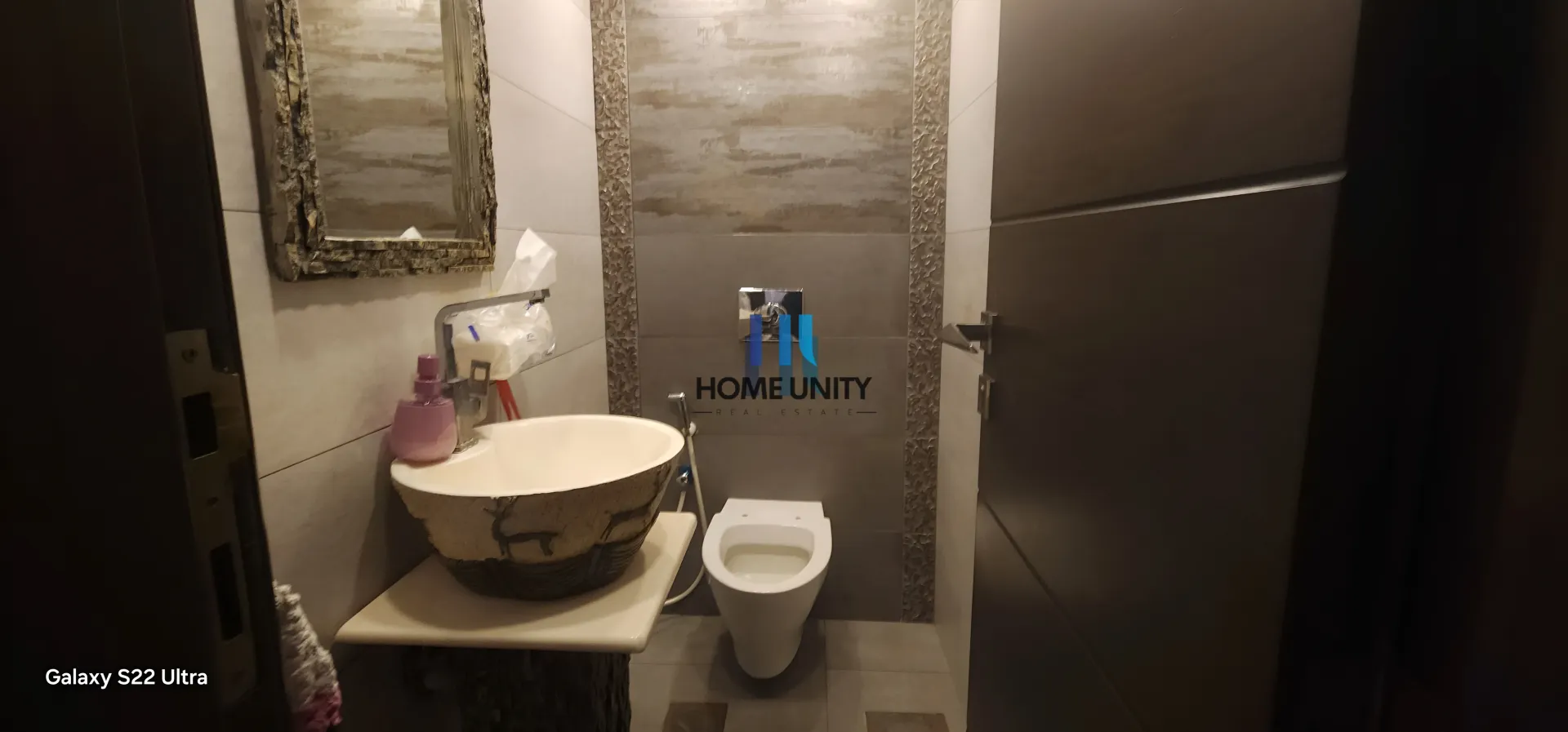 Apartment for Sale in Ras Al Nabaa